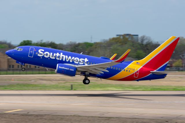 Boeing 737-700 (N7873A) - Taken March 24th, 2019.