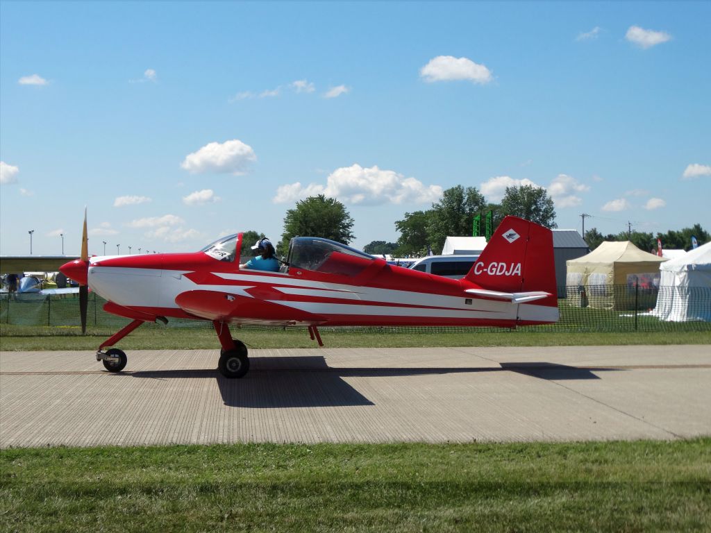 Vans RV-6 (C-GDJA)