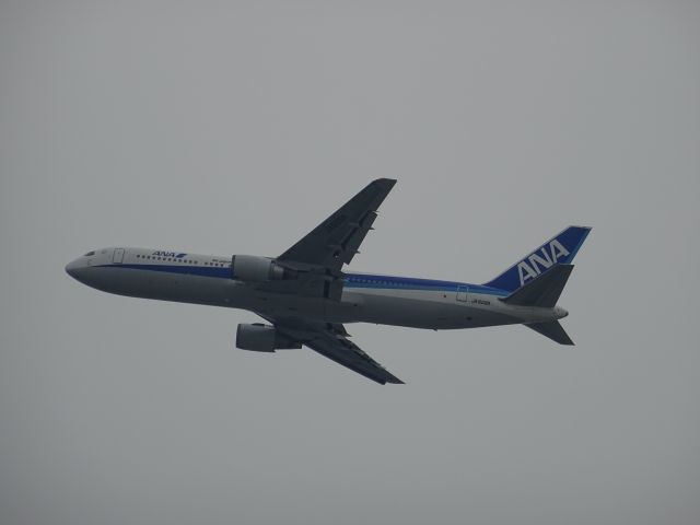 BOEING 767-300 (JA609A)