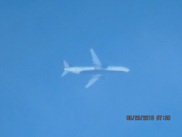 Boeing 737-900 (N3760C)