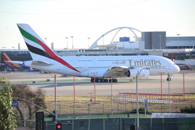 Airbus A380-800 (A6-EVG)