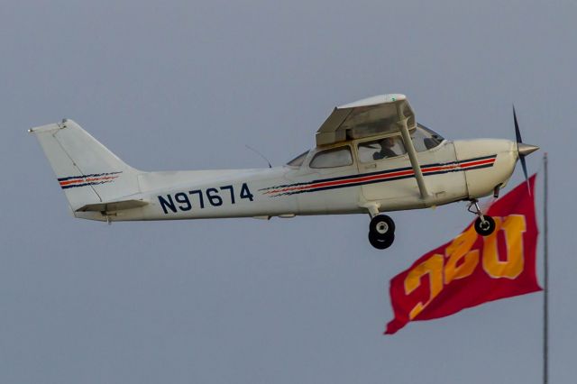 Cessna Skyhawk (N97674)