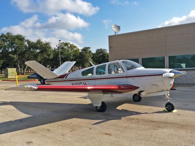 Beechcraft 35 Bonanza (N111CV)