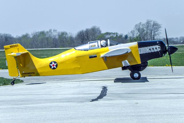 Piper Cherokee Arrow (N9010T) - Taxying past at Grime's Field, Urbana, Ohio on the 15th April 2010.