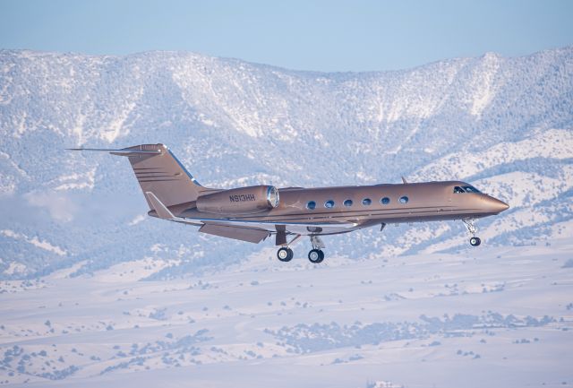 Gulfstream Aerospace Gulfstream IV (N913HH) - GULFSTREAM G450 JET EDGE 