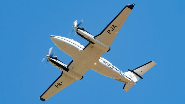 Beechcraft Super King Air 200 (PR-PJA)