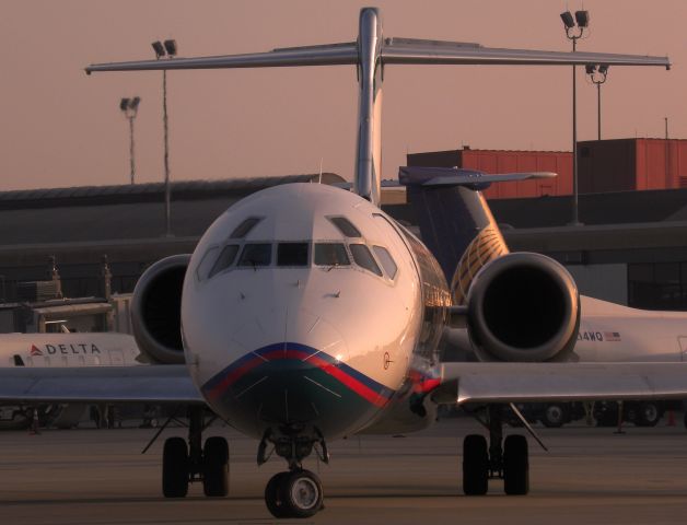 Boeing 717-200 (N925AT)