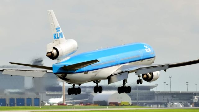 Boeing MD-11 (PH-KCA)