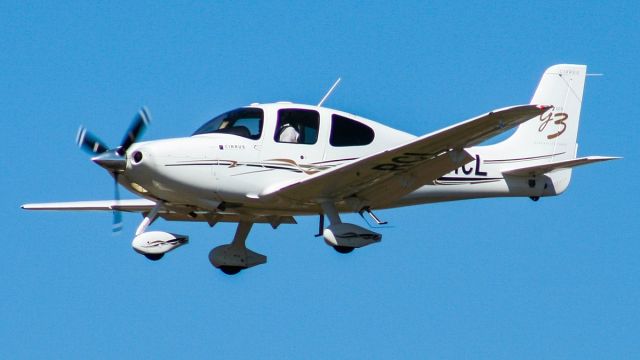 Cirrus SR-22 (PR-RCL)