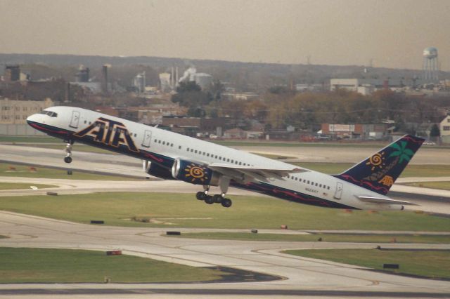 Boeing 757-200 (N524AT)