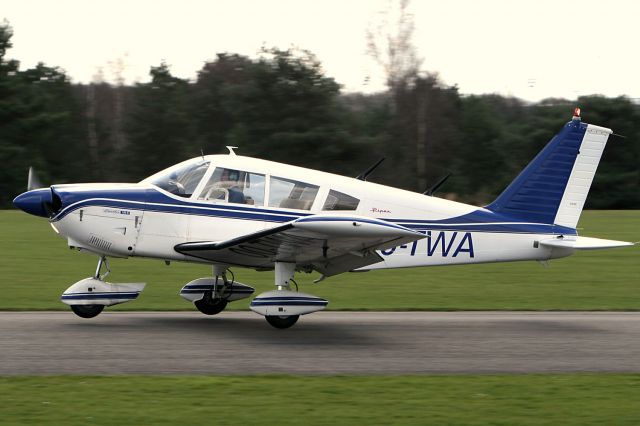 Piper Cherokee (OO-TWA)