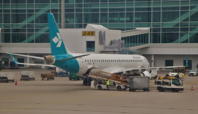 Embraer ERJ-190 (I-ADJL) - 9/17/19 loading at T1