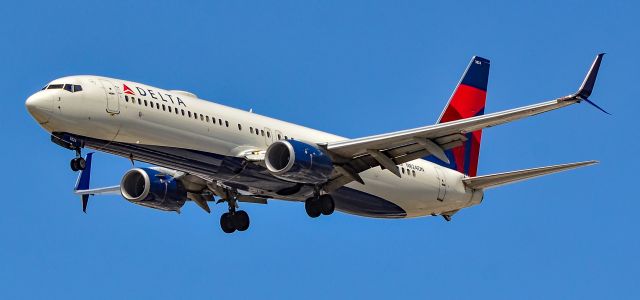 Boeing 737-900 (N824DN) - N824DN Delta Air Lines Boeing 737-932ER s/n 31935 - Las Vegas - McCarran International Airport (LAS / KLAS)br /(Harry Reid International Airport)br /USA - Nevada August 18, 2021br /Photo: Tomás Del Coro