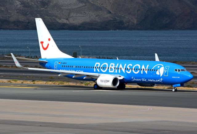 Boeing 737-800 (D-ABKN)