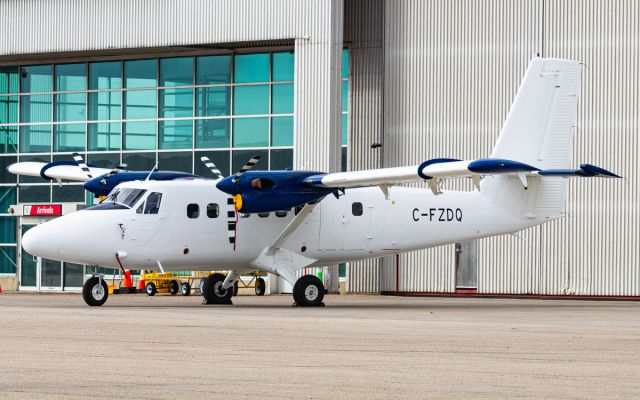 De Havilland Canada Twin Otter (C-FZDQ)