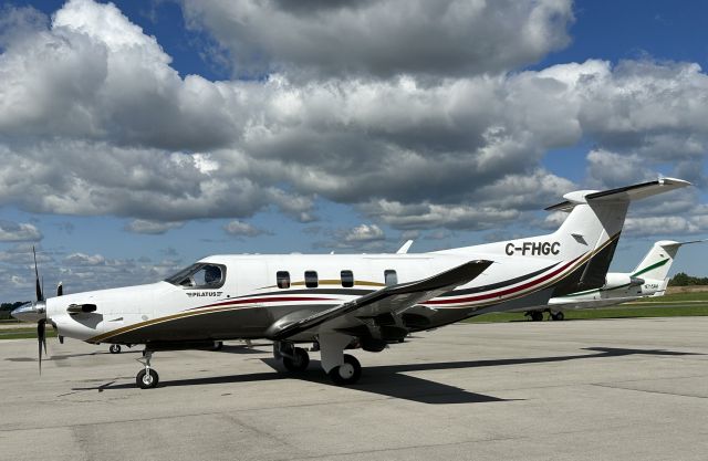 Pilatus PC-12 (C-FHGC) - CYHM Jetpport FBO 