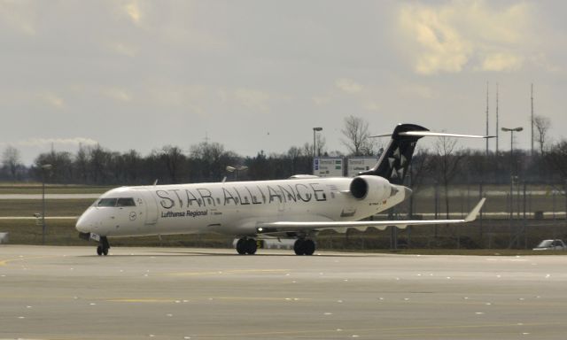 Canadair Regional Jet CRJ-700 (D-ACPT) - Lufthansa CityLine Canadair CL-600-2C10 D-ACPT in Munich 