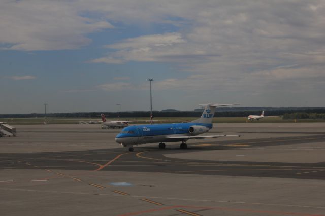 Fokker 100 (PH-WXD) - on aircraft