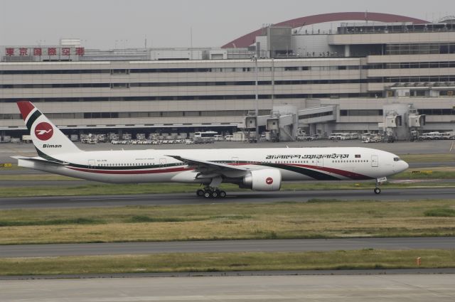 BOEING 777-300 (S2-AHN) - Takeoff at Tokyo-Haneda Intl Airport Rwy16R on 2014/05/25