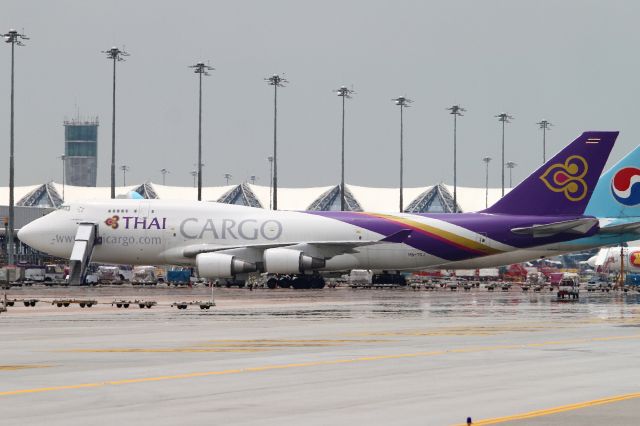 Boeing 747-400 (HS-TGJ)