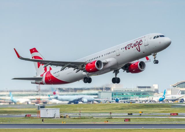 Airbus A321 (C-FJQH)