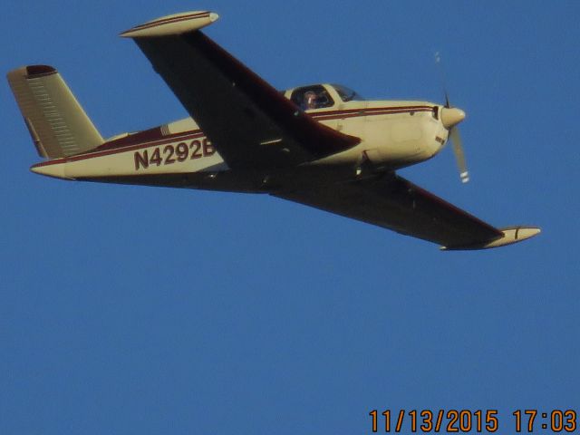 Beechcraft Bonanza (36) (N4292B)