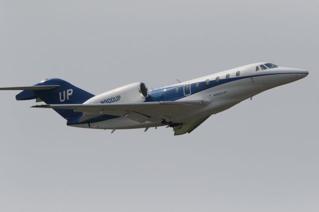 Cessna Citation X (N900UP) - Wheels Up - Gama Aviation "Gama Jet" departing RWY 34 at KPSM (Portsmouth Int'l at Pease, NH) enroute to KCMH (Columbus, OH)