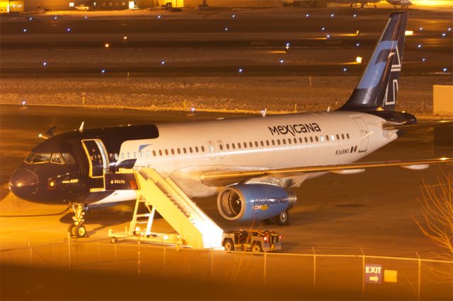 Airbus A320 (N368MX) - On its way from Victorville,CA. to Keflavík International Airport it stopped in Des Moines for fuel. February 9,2012.