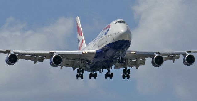 Boeing 747-200 (G-CIVU)