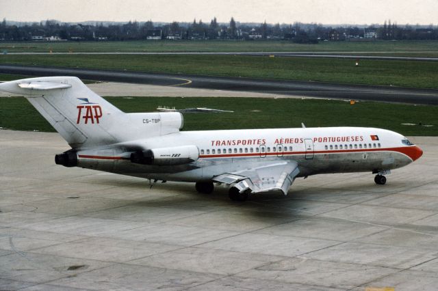 Boeing 727-100 (CS-TBP) - 1975 at Düsseldorf (EDDL)