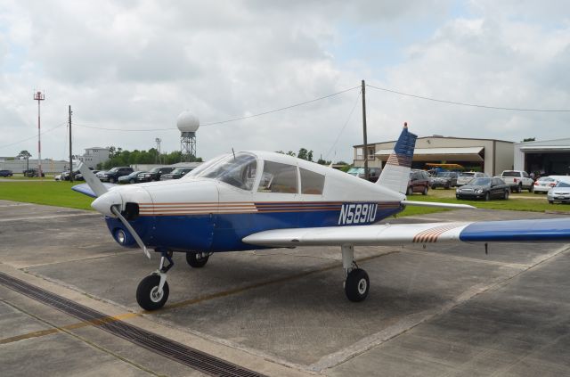 Piper Cherokee (N5891U) - Taken during the Pearland Airport open house and BBQ fly-in.