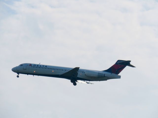 Boeing 717-200 (N921AT) - DAL1737br /ATL-SGFbr /08/11/23