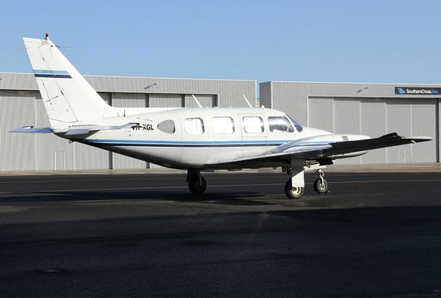 Piper Navajo (VH-XGL)