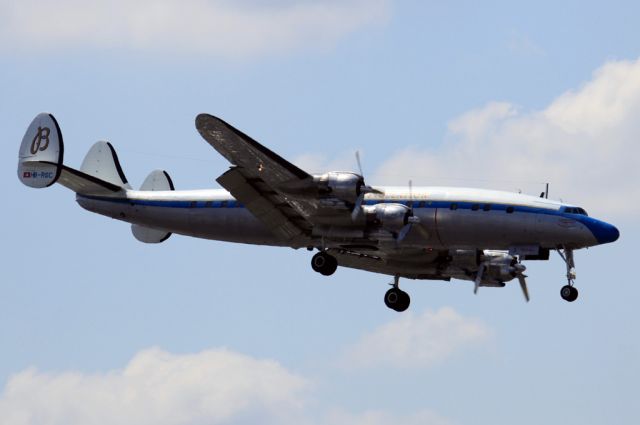 HB-RSC — - Super Constellation (C-121C)