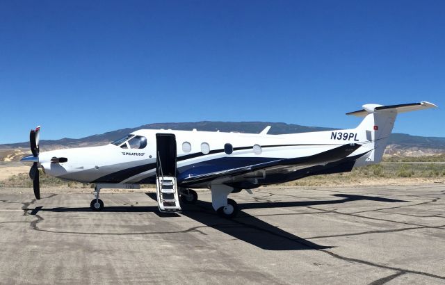 Pilatus PC-12 (N39PL)