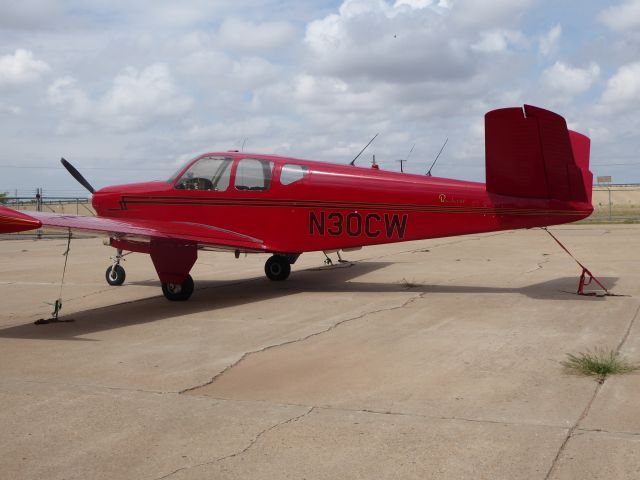 Beechcraft 35 Bonanza (N30CW)