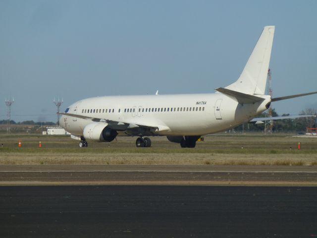 BOEING 737-400 (SGB8811)