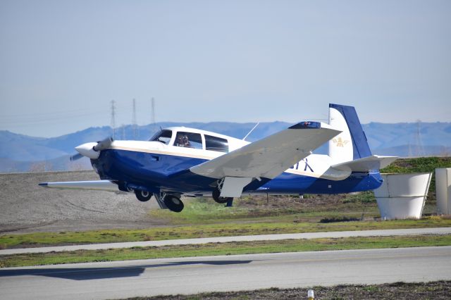 Mooney M-20 (N3487X)
