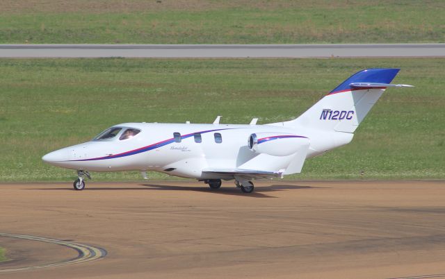 Honda HondaJet (N12DC)