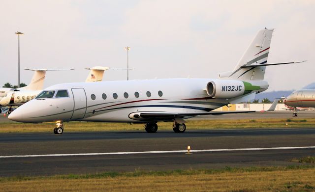 IAI Gulfstream G200 (N132JC)