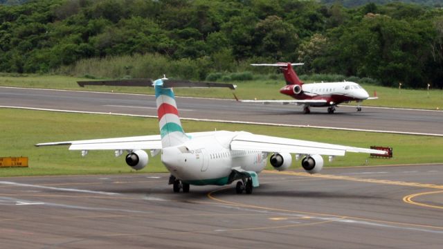 Avro Avroliner (RJ-85) (CP-2933)