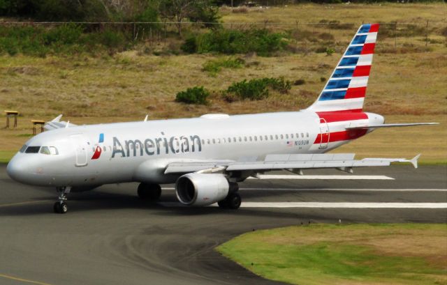 Airbus A320 (N109UW)