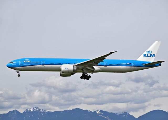 Boeing 777-200 (PH-BVV)