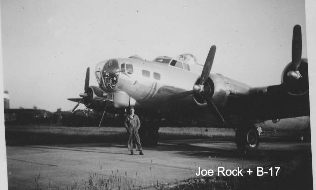 Boeing B-17 Flying Fortress (B17) - 318th Bomb group.