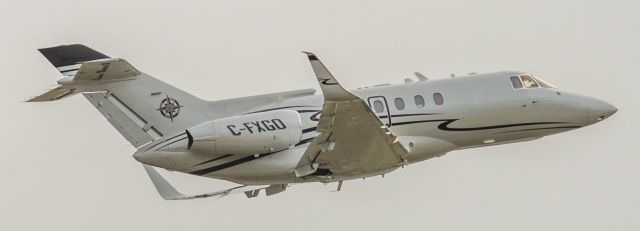 Hawker 800 (C-FXGO)