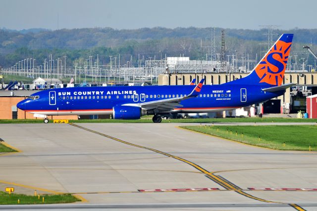 Boeing 737-800 (N829SY) - Taxiing for departure. Headed to 23-L on 04-30-21