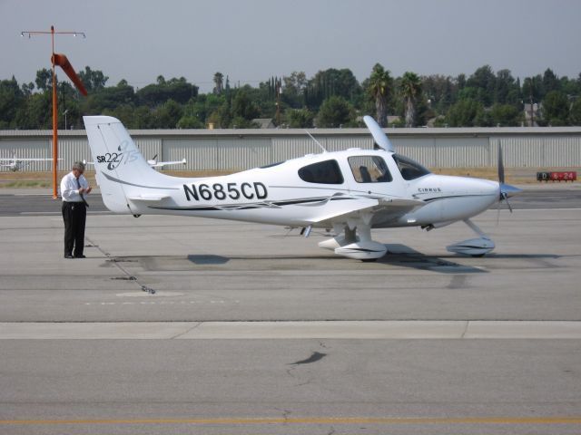 Cirrus SR-22 (N685CD) - Parked at Fullerton
