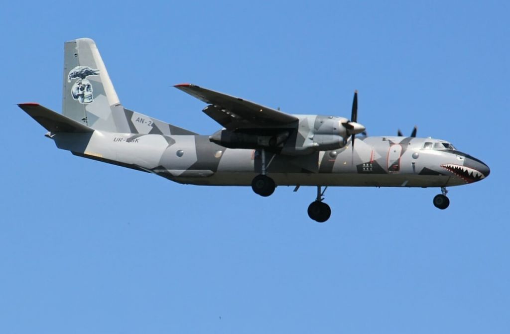 Antonov An-26 (UR-CSK)