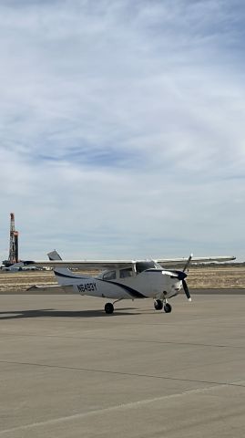 Cessna T210 Turbo Centurion (N6493Y)
