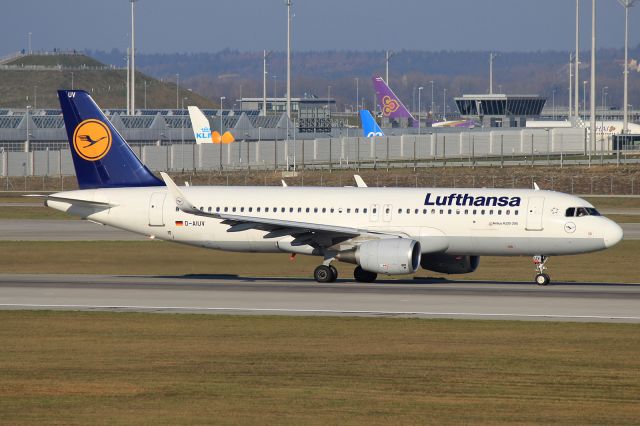 Airbus A320 (D-AIUV)